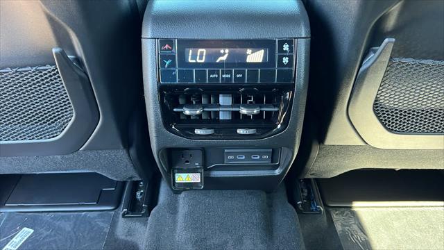 2026 Jeep Grand Cherokee L Altitude 4x4