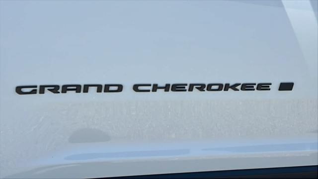 2026 Jeep Grand Cherokee L Altitude 4x4