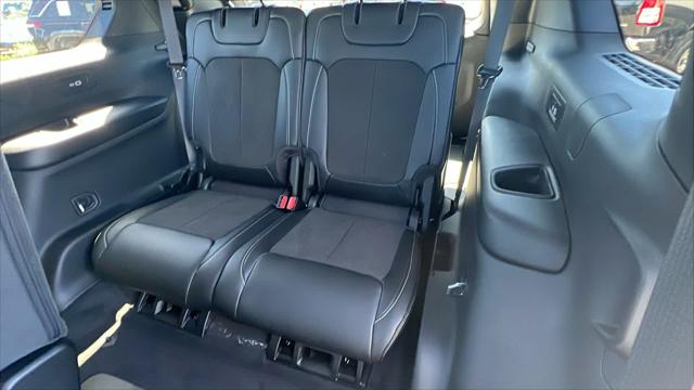 2026 Jeep Grand Cherokee L Altitude 4x4