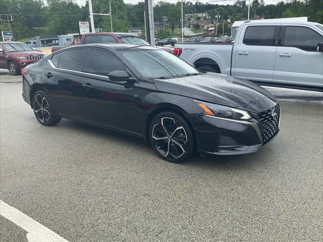 2023 Nissan Altima SR Intelligent AWD