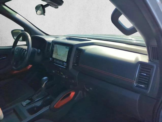 2024 Nissan Frontier Crew Cab PRO-X 4x2