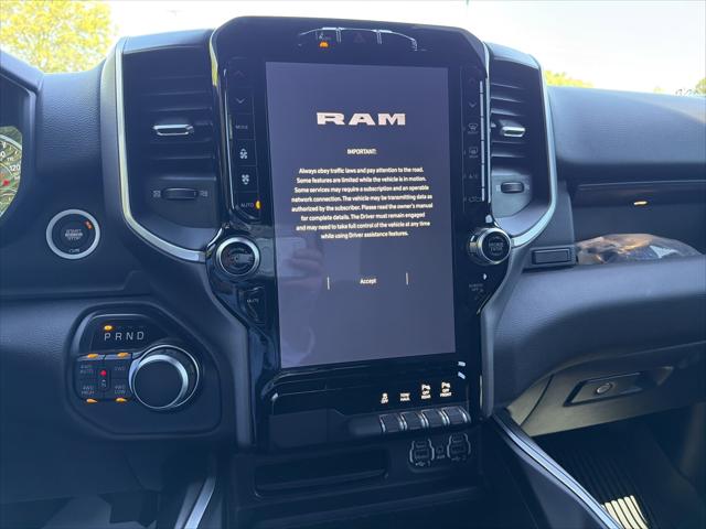 2022 Ram 1500 Big Horn Quad Cab 4x4 6'4" Box
