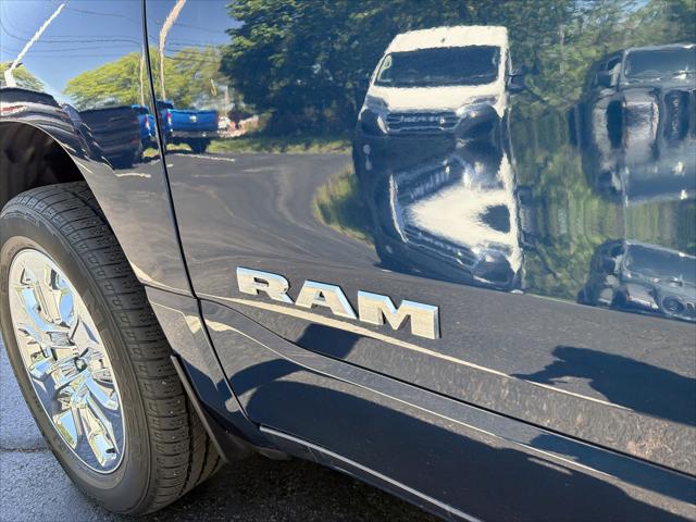2022 Ram 1500 Big Horn Quad Cab 4x4 6'4" Box