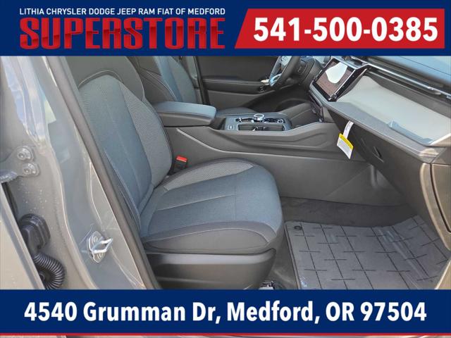2026 Jeep Cherokee Laredo