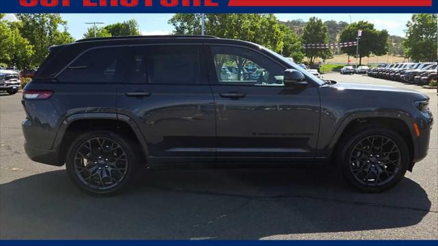 2026 Jeep Grand Cherokee Summit