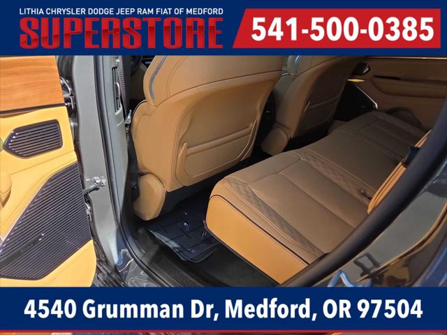 2026 Jeep Grand Cherokee Summit
