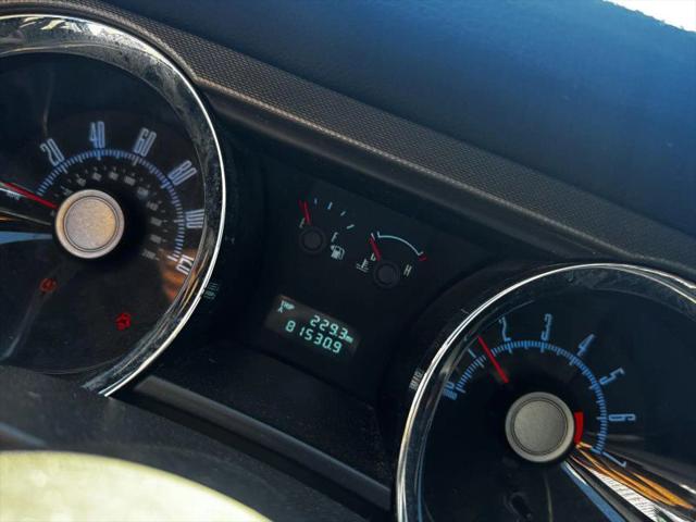 2010 Ford Mustang V6