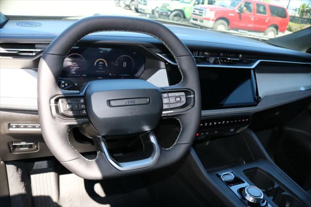 2026 Jeep Cherokee Laredo 4x4