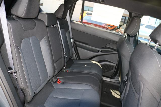 2026 Jeep Cherokee Laredo 4x4
