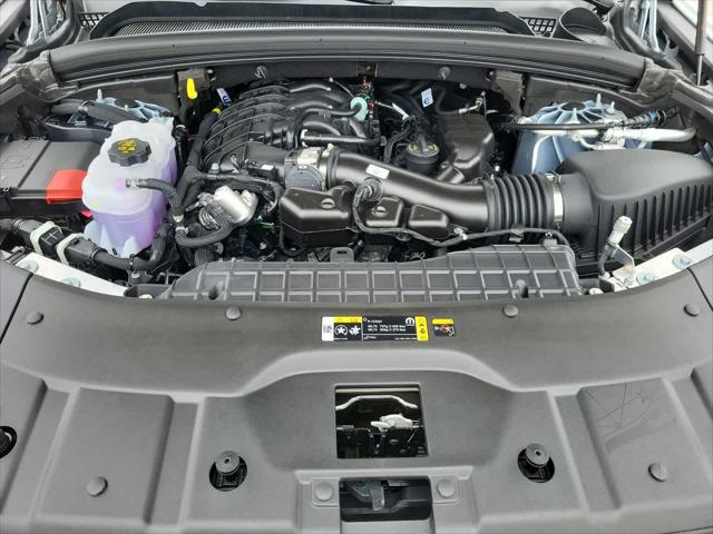 2026 Jeep Grand Cherokee L Altitude 4x4