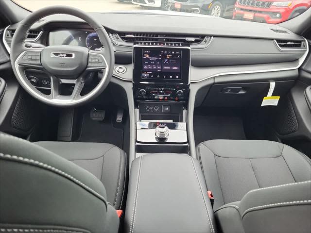 2026 Jeep Grand Cherokee L Altitude 4x4