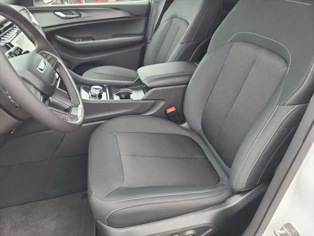 2026 Jeep Grand Cherokee L Altitude 4x4