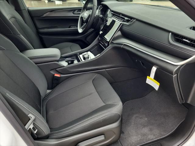 2026 Jeep Grand Cherokee L Altitude 4x4