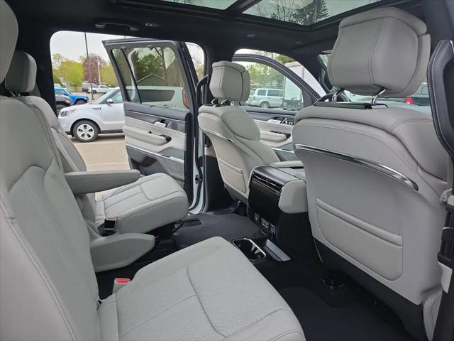 2026 Jeep Grand Wagoneer Summit Obsidian 4x4