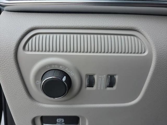 2026 Jeep Grand Wagoneer Summit Obsidian 4x4