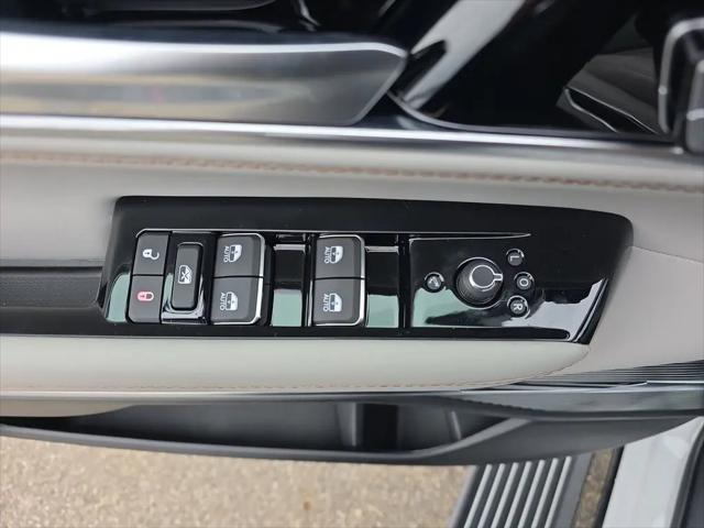 2026 Jeep Grand Wagoneer Summit Obsidian 4x4