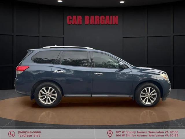 2015 Nissan Pathfinder SV