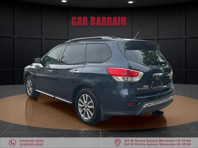 2015 Nissan Pathfinder SV