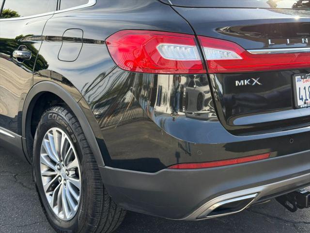 2016 Lincoln MKX Select