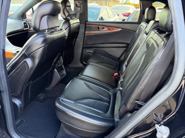 2016 Lincoln MKX Select