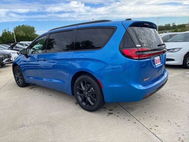 2026 Chrysler Pacifica PACIFICA SELECT 2026 Chrysler Pacifica PACIFICA SELECT