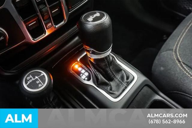 2025 Jeep Wrangler 4-Door Sahara 4x4