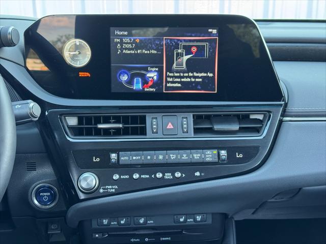 2022 Lexus ES 300h ES 300h w/ Premium Package
