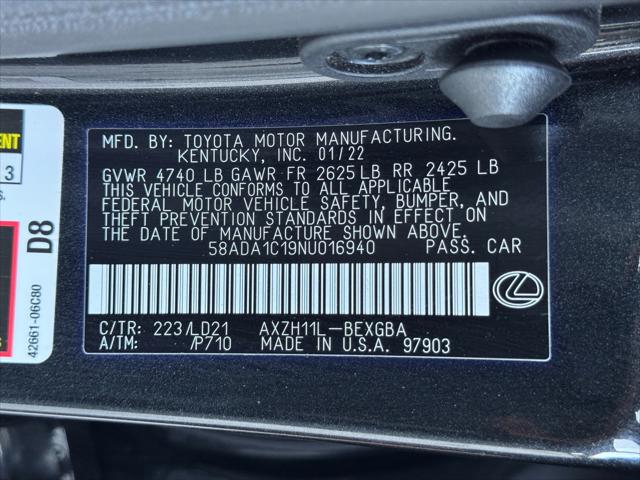 2022 Lexus ES 300h ES 300h w/ Premium Package