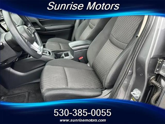 2017 Nissan Rogue S