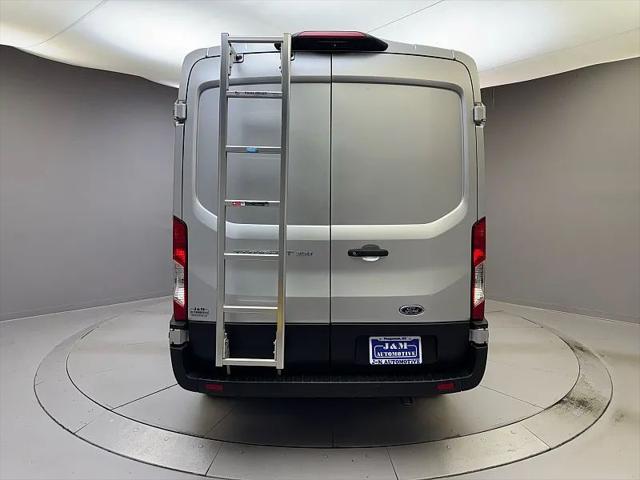 2023 Ford Transit Cargo Van Medium Roof w/LWB