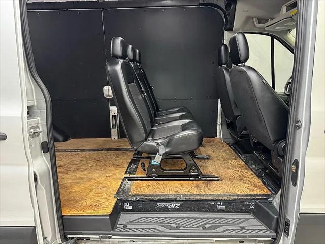 2023 Ford Transit Cargo Van Medium Roof w/LWB