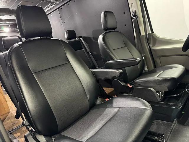 2023 Ford Transit Cargo Van Medium Roof w/LWB
