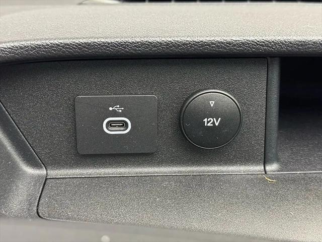 2023 Ford Transit Cargo Van Medium Roof w/LWB