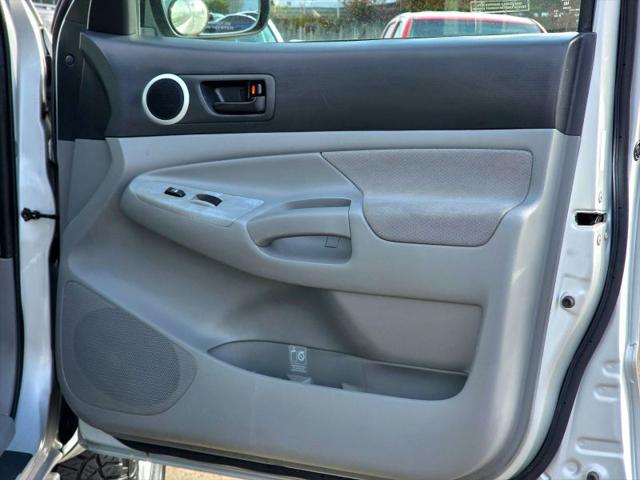 2005 Toyota Tacoma Base V6