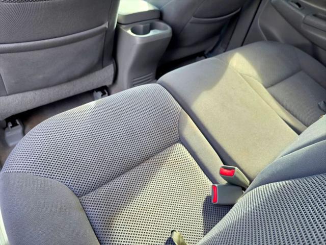 2005 Toyota Tacoma Base V6