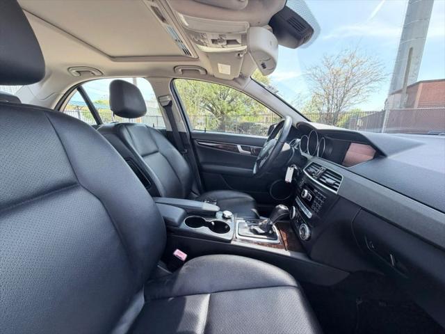 2014 Mercedes-Benz C 250 Luxury