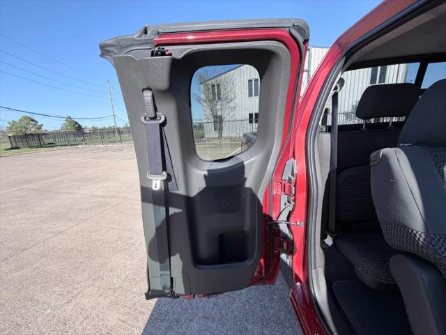 2014 Nissan Frontier SV