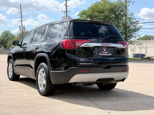2017 GMC Acadia SLE-1