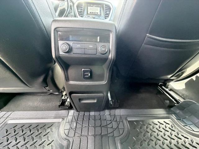 2017 GMC Acadia SLE-1