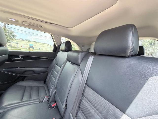 2016 Kia Sorento 3.3L SX