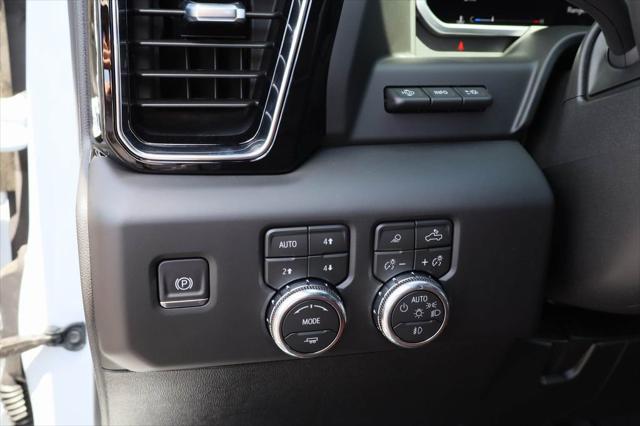 2026 GMC Sierra 3500HD Crew Cab, Long Bed, Denali Ultimate Dual Rear Wheel, 4WD