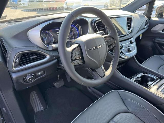 2026 Chrysler Pacifica PACIFICA LIMITED