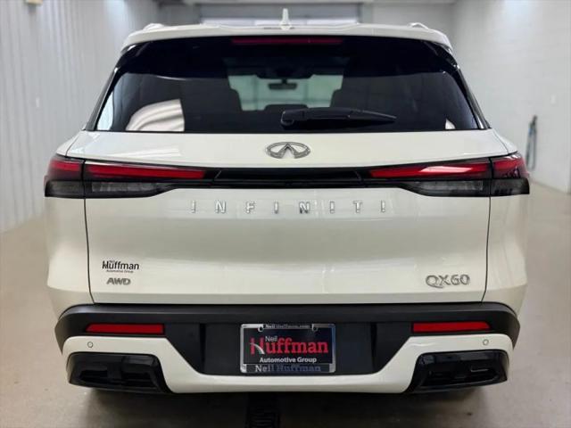 2025 INFINITI QX60 LUXE AWD
