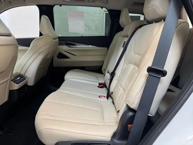 2025 INFINITI QX60 LUXE AWD