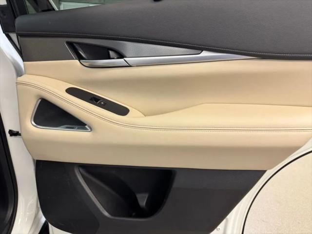 2025 INFINITI QX60 LUXE AWD