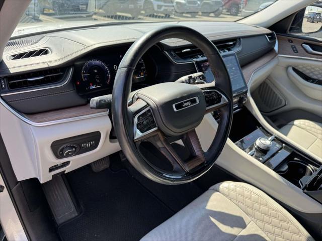 2022 Jeep Grand Cherokee L Summit 4x4