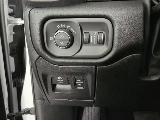 2026 Ram 1500 Big Horn Crew Cab 4x4 64 Box