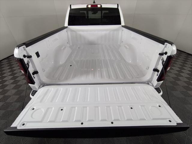 2026 Ram 1500 Big Horn Crew Cab 4x4 64 Box