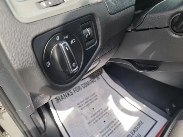 2015 Volkswagen Golf TDI S 4-Door