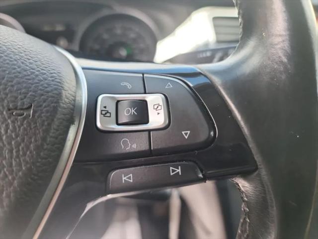 2015 Volkswagen Golf TDI S 4-Door